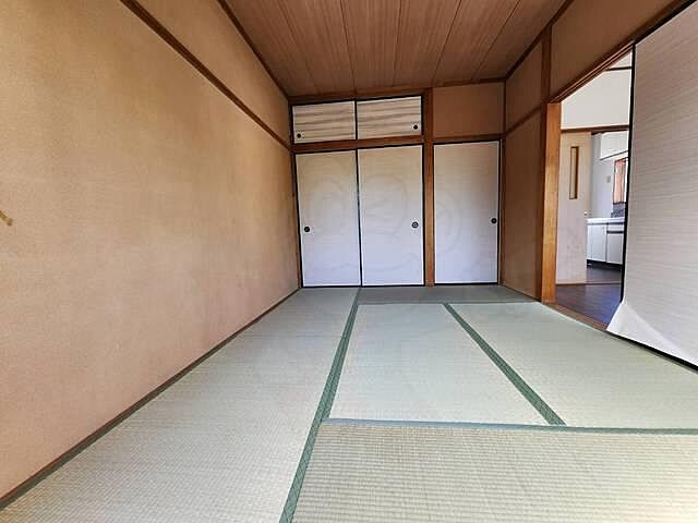 寝室