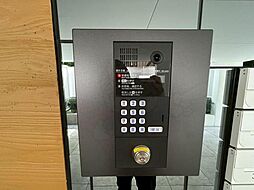 16 / 28