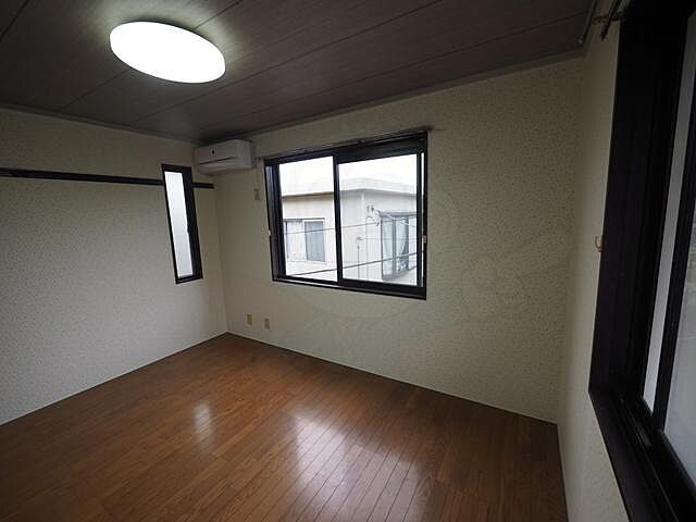 寝室