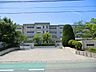 周辺：流山市立南流山中学校 徒歩12分。中学校 930m