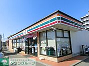 セブンイレブン柏の葉キャンパス店 徒歩5分。コンビニ 380m
