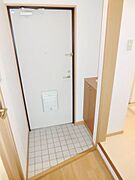 シューズボックス付の玄関