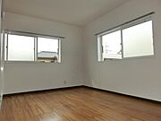 角部屋、2面採光
