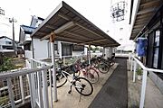 屋根付き駐輪場