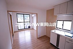 メゾンラフィネすずらん 2階2LDKのリビング/ダイニング