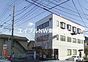 岡山浜郵便局 563m