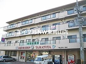 シャトー住吉  ｜ 岡山県岡山市中区国富（賃貸マンション2LDK・3階・58.00㎡） その1