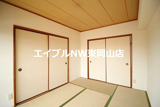 寝室