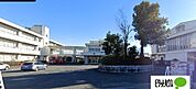 高校「群馬県立太田東高校まで1626m」