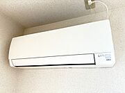 リビングに設備でエアコン設置済