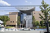 市立図書館