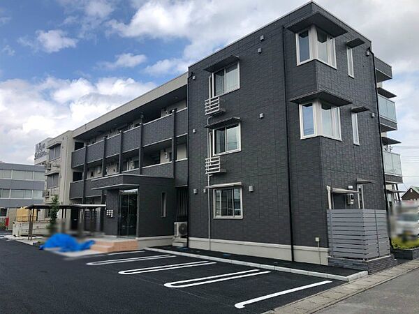 栃木県小山市西城南4丁目(賃貸アパート3LDK・2階・70.32㎡)の写真 その1