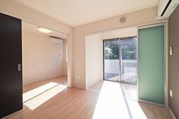 グランソレイユ 1階1LDKのリビング/ダイニング