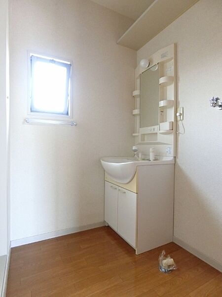 apartment 栃木県河内郡上三川町しらさぎ1丁目
しらさぎの賃貸情報を見る
物件地図