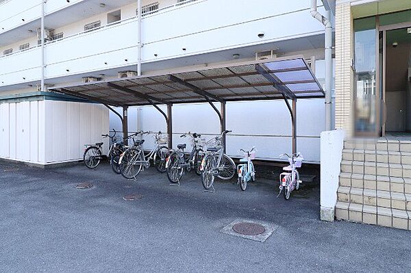 apartment 茨城県結城市みどり町1丁目
地図を見る