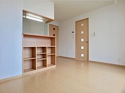 ビューバレー星の宮 F 1階2DKのリビング/ダイニング