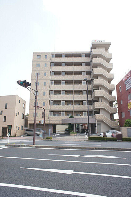 10 / 19