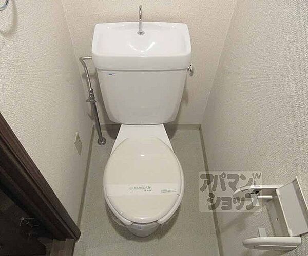 画像13:清潔なトイレです。