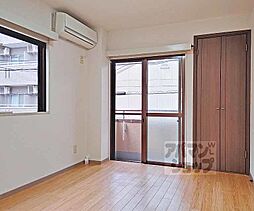 Ｋ−ｈｏｕｓｅ深草 203 2階1Kのリビング/ダイニング