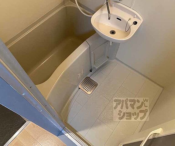 浴室