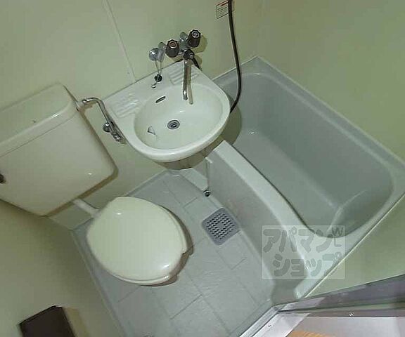 浴室