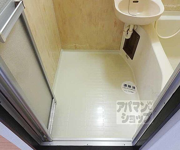 浴室