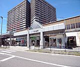 六地蔵駅まで1900m