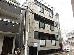 2 / 4