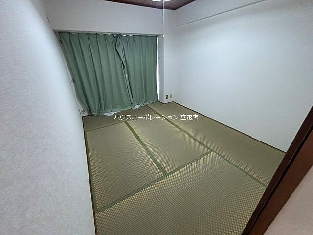 寝室