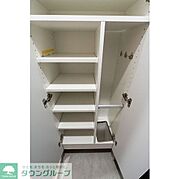 シューズボックス