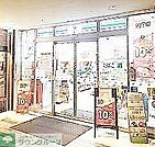 セブンイレブン神田淡路町ワテラス店 徒歩8分。 640m