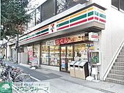 セブンイレブン新宿水道町店 徒歩5分。 390m