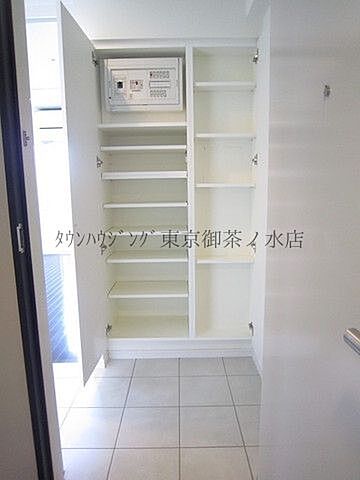 収納