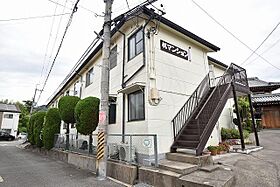 梶マンション  ｜ 大阪府箕面市粟生間谷東５丁目32番28号（賃貸アパート1R・1階・17.00㎡） その1