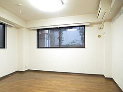 いちごパレス 106 1階ワンルームのリビング/ダイニング