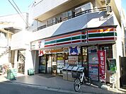 コンビニ「セブンイレブンまで170m」
