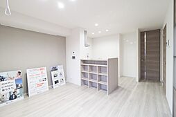 Sunny Side 1階2LDKのリビング/ダイニング