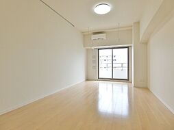 サンライズ宇都宮 4階1Kのリビング/ダイニング