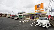 ミニストップ東松山六反町店 195m