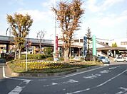 桶川駅 1006m