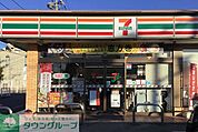 セブンイレブン熊谷大原店 徒歩8分。 620m