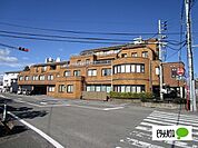 病院「中瀬病院まで613m」