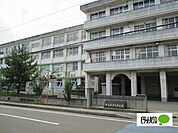 中学校「徳島市立川内中学校まで1901m」