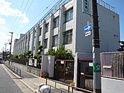 大阪市立榎本小学校 441m