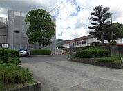 大野城市立下大利小学校（717m）