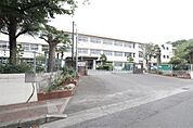 春日市立春日西小学校（1103m）