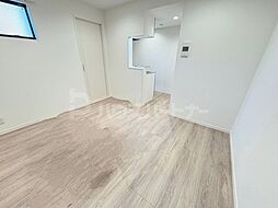 Bearwood Lakes市川大野 1階1LDKのリビング/ダイニング