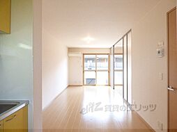 JR東海道・山陽本線 桂川駅 徒歩17分の賃貸アパート 2階1LDKのリビング/ダイニング
