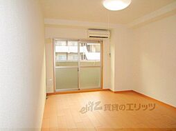 ドミール西大路 2階ワンルームのリビング/ダイニング