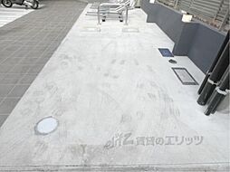 18 / 19